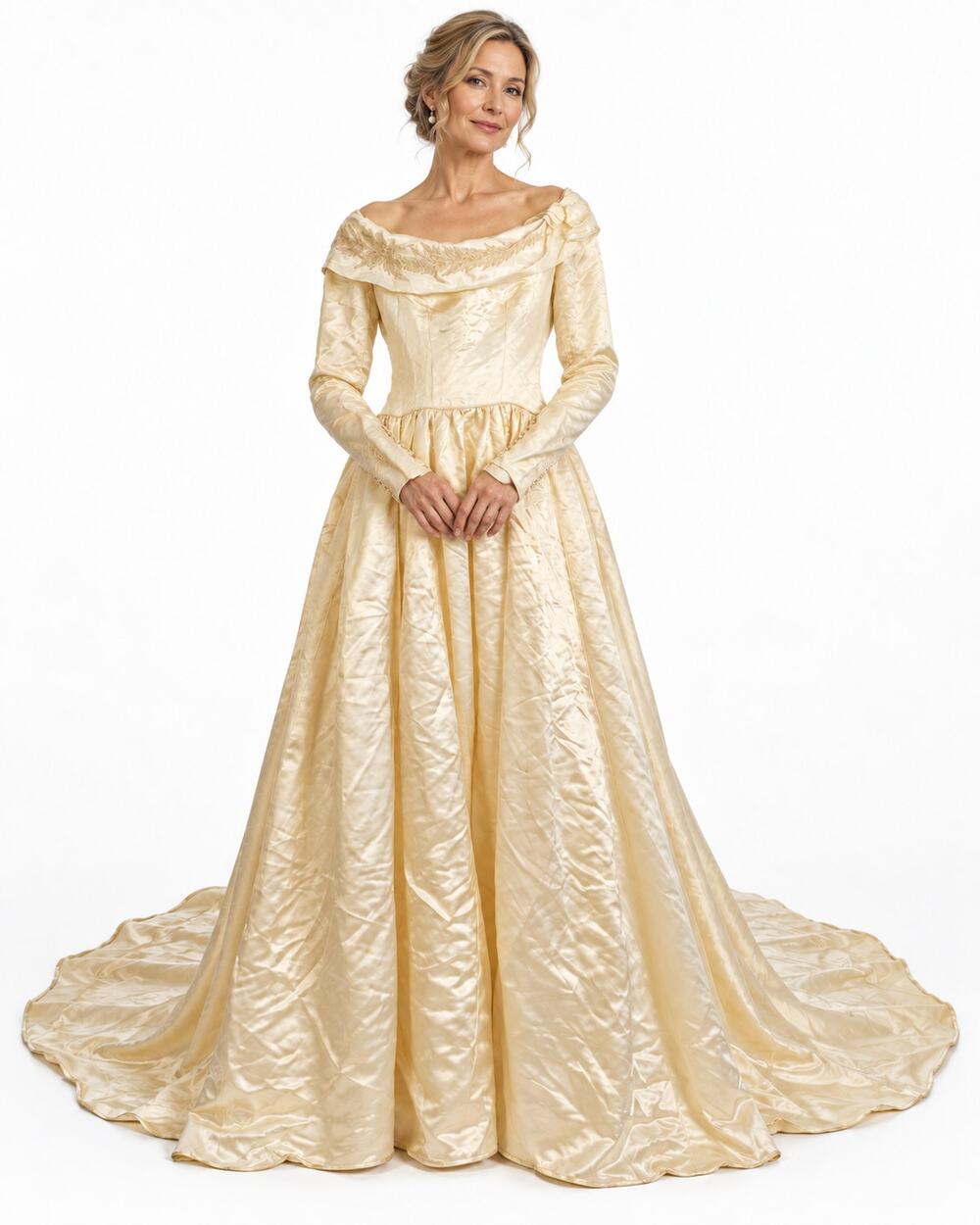 Vintage 1980s Custom Ivory Satin Wedding Gown Train Bow Size 6
